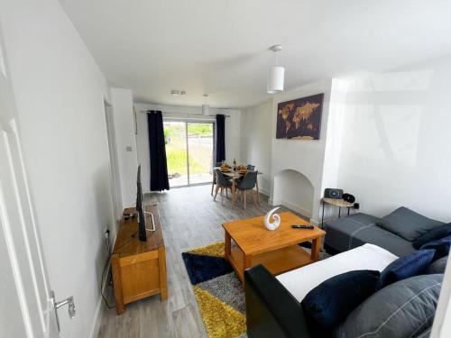 Starview Apartment - Hawthorne in Greenstead