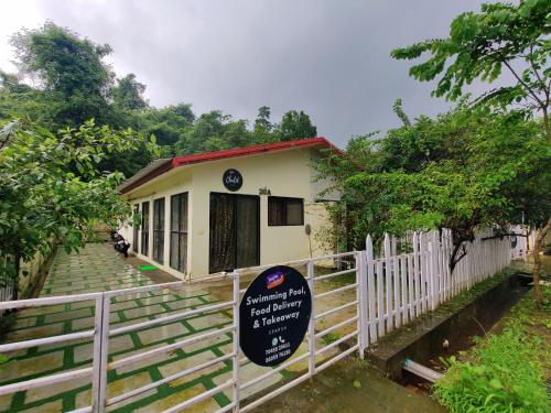 JenJon Karjat Resort - One BHK Premium Chalet with optional SWIMMING POOL Karjat