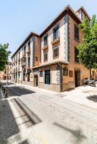 Hostel Carlota Braun, Гранада (фото 10)