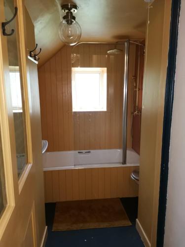 2 bed flat in Moray, near coast and Whisky Trail