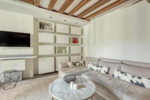 Large and Modern 1Brd Flat at Lovely Saint Germain, Parigi (foto 6)