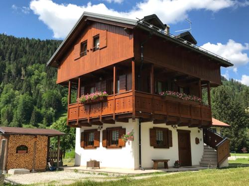 Appartamento al Tabià Pizal - Apartment - Santo Stefano di Cadore