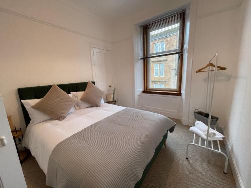 A Shore Stay in Gourock
