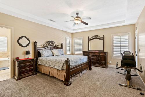 Escondido - image 12