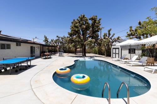 Desert Ranch by AvantStayBohemian Ranch w Pool 10mins from Joshua Tree National Park