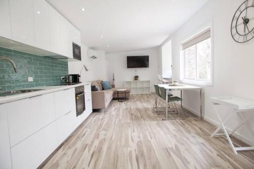 Hickey Vale Farm Lodge Pet Friendly in Broadford