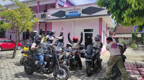 Hotel Sunset Beach labuhan jukung