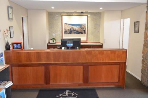 Lobby, Country Comfort Amity Motel in Albany