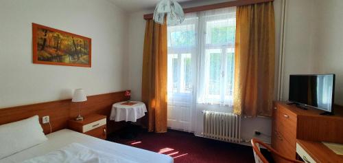 1 twin bed