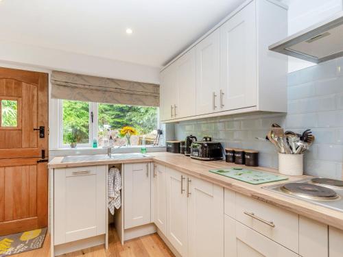 Фасада на хотела, Fox Bank Cottage in Adlington
