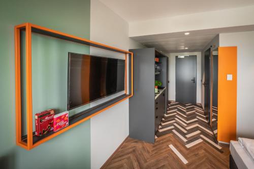 LOGINN Hotel Berlin Airport, Berlín (fotografie 9)