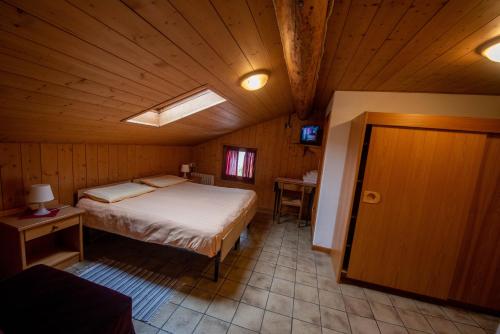 Hotel Eira - image 2