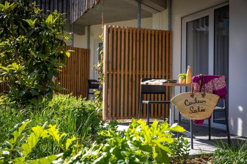 ATHOME RESIDENCE ET SPA - image 7