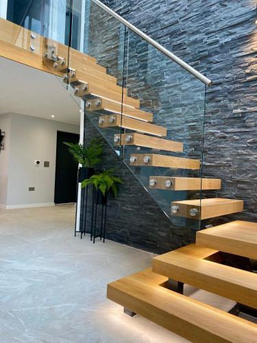 Stunning modern home set in beautiful grounds., Bath (zdjęcie 5)