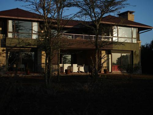 Vista exterior, Villa de 2000 m² en Nanyuki, con 4 habitación(es) y 5 baño(s) privado(s) (Luxury Villa Ol Pejeta) in Nanyuki