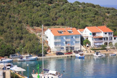 Apartments and rooms by the sea Zaglav, Dugi otok - 8144 - Chambre d'hôtes - Sali