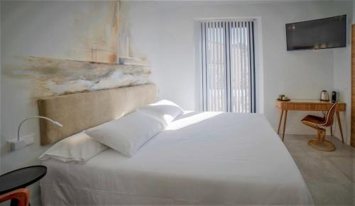 Double Room with Balcony room in OPUNTIA Hotel Boutique