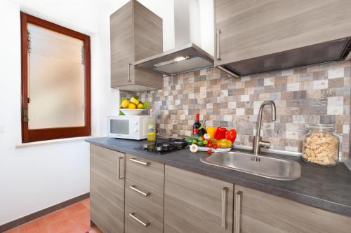 Estate4home - SOFIA FLORA Estate4home - SOFIA FLORA