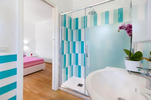 Estate4home - SOFIA FLORA Estate4home - SOFIA FLORA