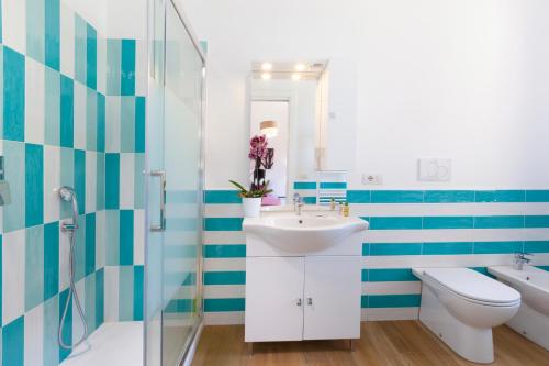 Estate4home - SOFIA FLORA Estate4home - SOFIA FLORA