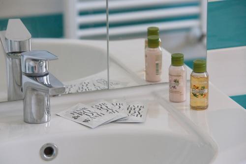 Estate4home - SOFIA FLORA Estate4home - SOFIA FLORA