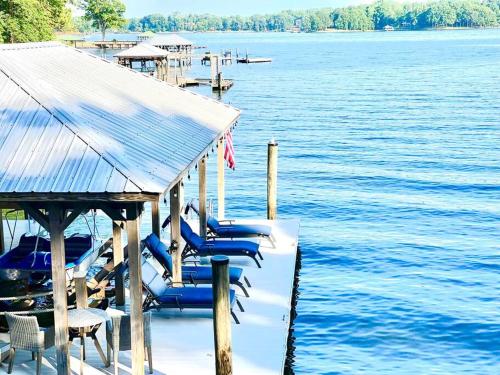 Luxury lakefront house with large private dock, game room, hot tub, water toys and more on Lake Norman