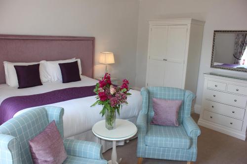 Trafalgar House - image 2