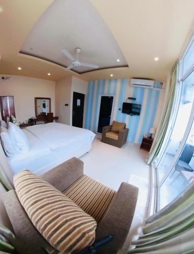 CONTENTO RETREAT CONTENTO RETREAT