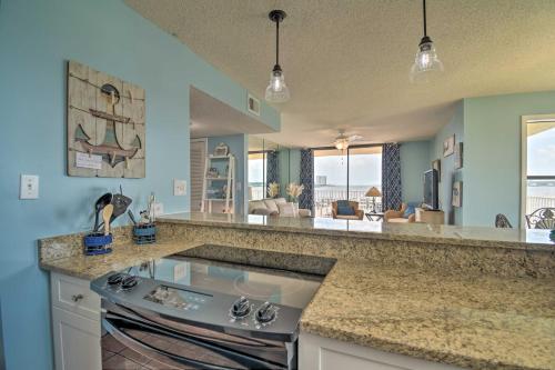 Waterfront Gulf Shores Condo with Patio Pier and Pool - image 6