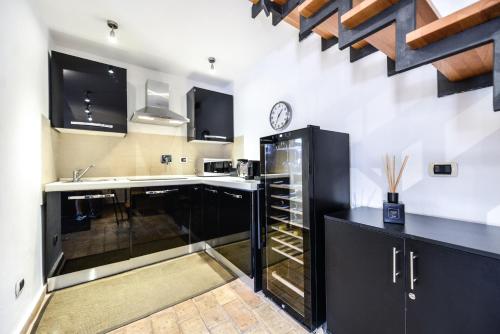 Ibernesi - Charming apartment at the Roman Forums, Roma (foto 9)