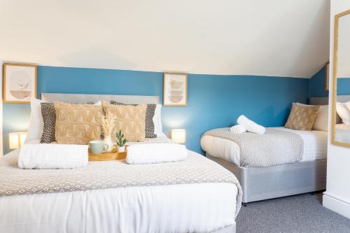 Coningsby House - Air Host & Stay - 6BR, Sleeps 14, Liverpool (photo 4)