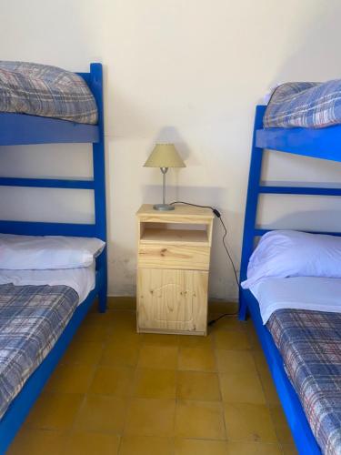 1 twin bed