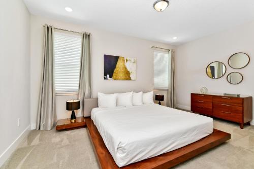 Modern House by Rentyl Near Disney with Private Pool & Resort Amenities - 393S - image 7