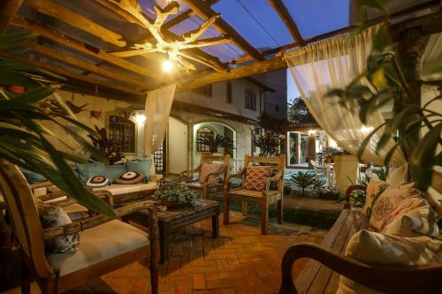 Pousada Carolina in กาโชเอย์รา โด บอม เชซุส