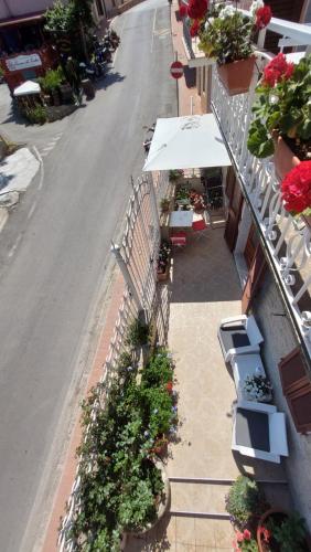 Apartment with Sea View image 9