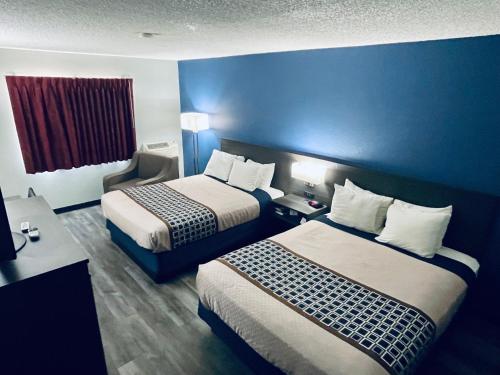 Americas Choice Inn & Suites