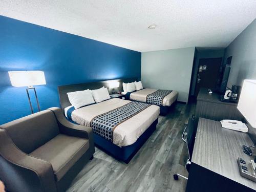 Americas Choice Inn & Suites