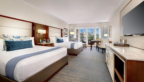 2 queen beds