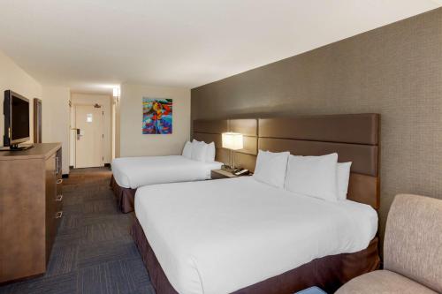 Best Western Plus Toronto Airport Hotel