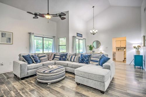 Navarre Home with Game Area and Screened-In Porch in Navarre (FL)