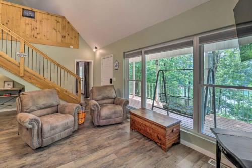 Watauga Lake Butler Retreat with Private Dock!