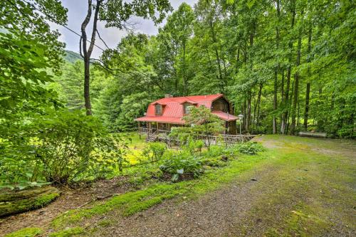 Scenic Creekside Cabin with Wraparound Porch!