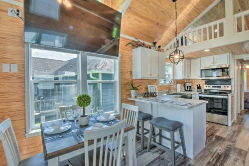 Lakeside Tiny Home Retreat with Pool and Hot Tub in Morganton, USA