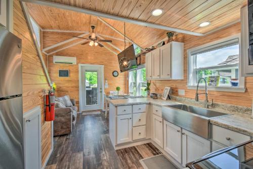 Lakeside Tiny Home Retreat with Pool and Hot Tub in Morganton, USA