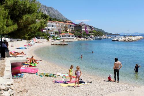Apartments by the sea Podgora Makarska - 6683 - image 6