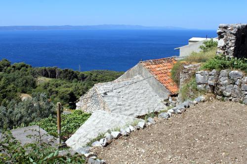 Holiday house with a parking space Gornji Tucepi - Tomasi Makarska - 6818 - image 2