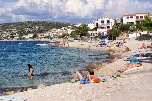 Apartments by the sea Razanj Rogoznica - 7484 - image 9