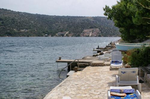 Apartments by the sea Rogoznica - 11425 - main image