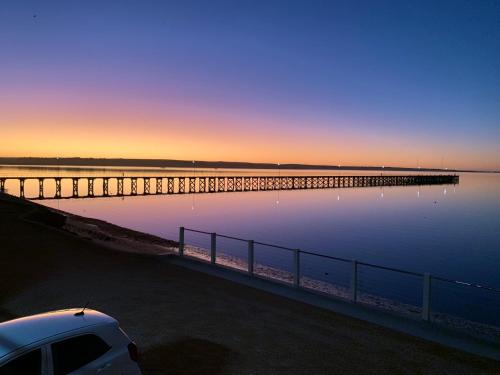 Skats, Beachside & Jetty View 2 -Skippers Apartment in Streaky Bay