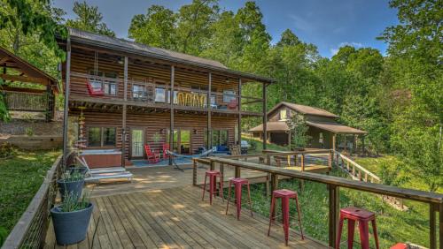 Four-Bedroom Holiday Home image 3